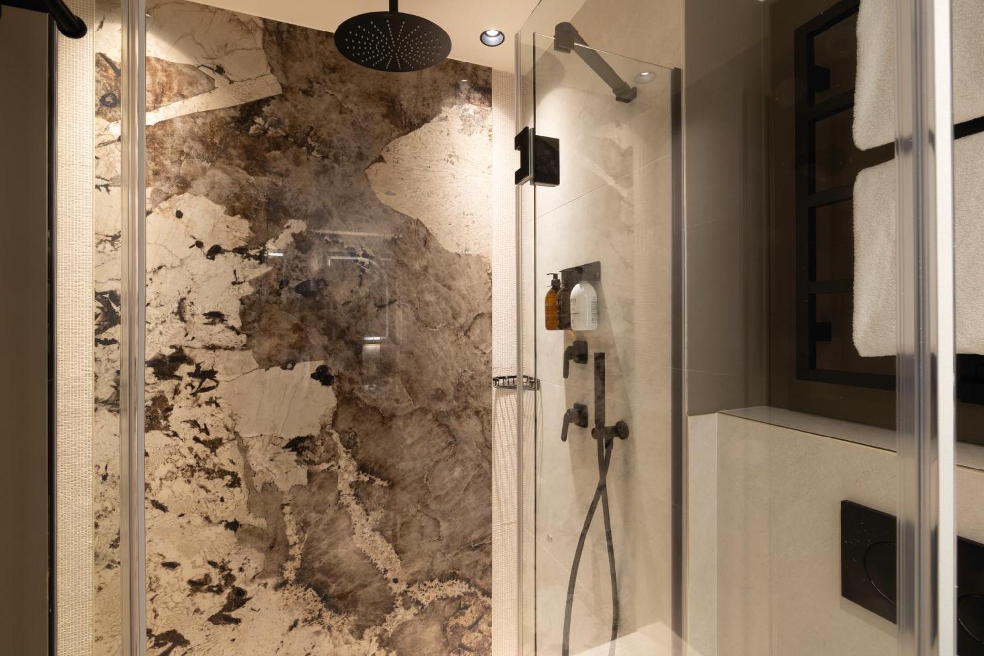 Hotel L'Ormaie & Spa パリ エクステリア 写真